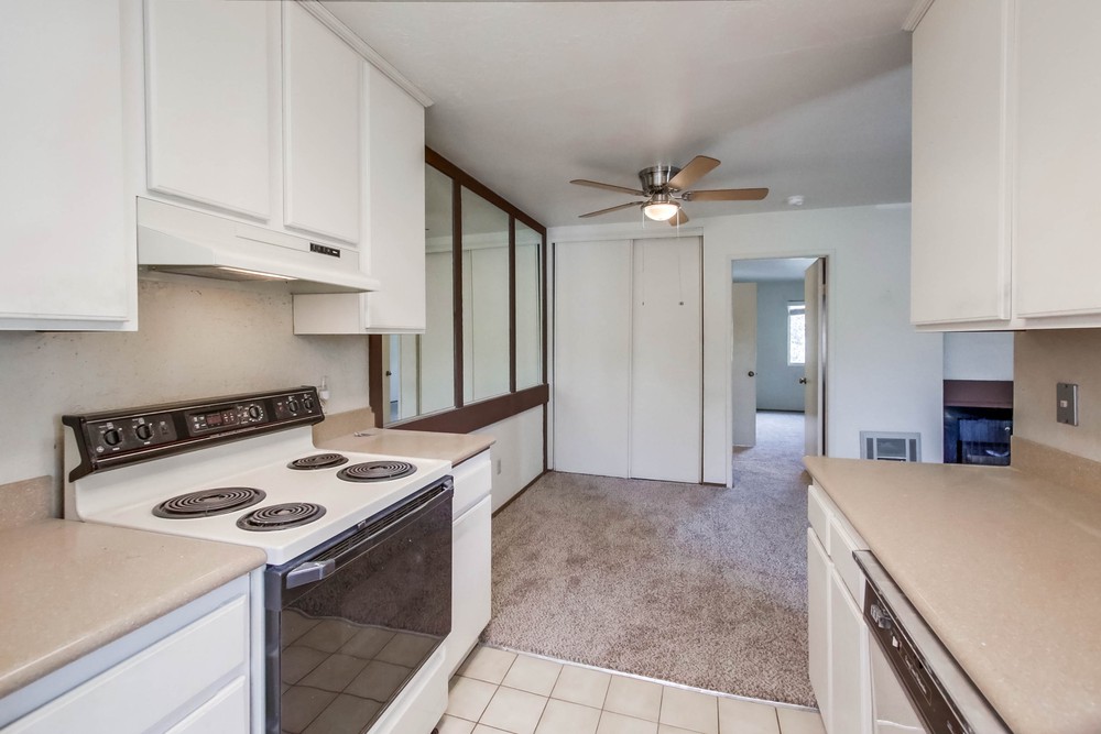 Virtual tour photo 12 of 26 for 9829 Caminito Marlock