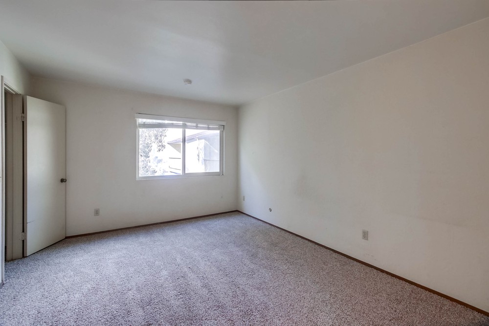 Virtual tour photo 13 of 26 for 9829 Caminito Marlock