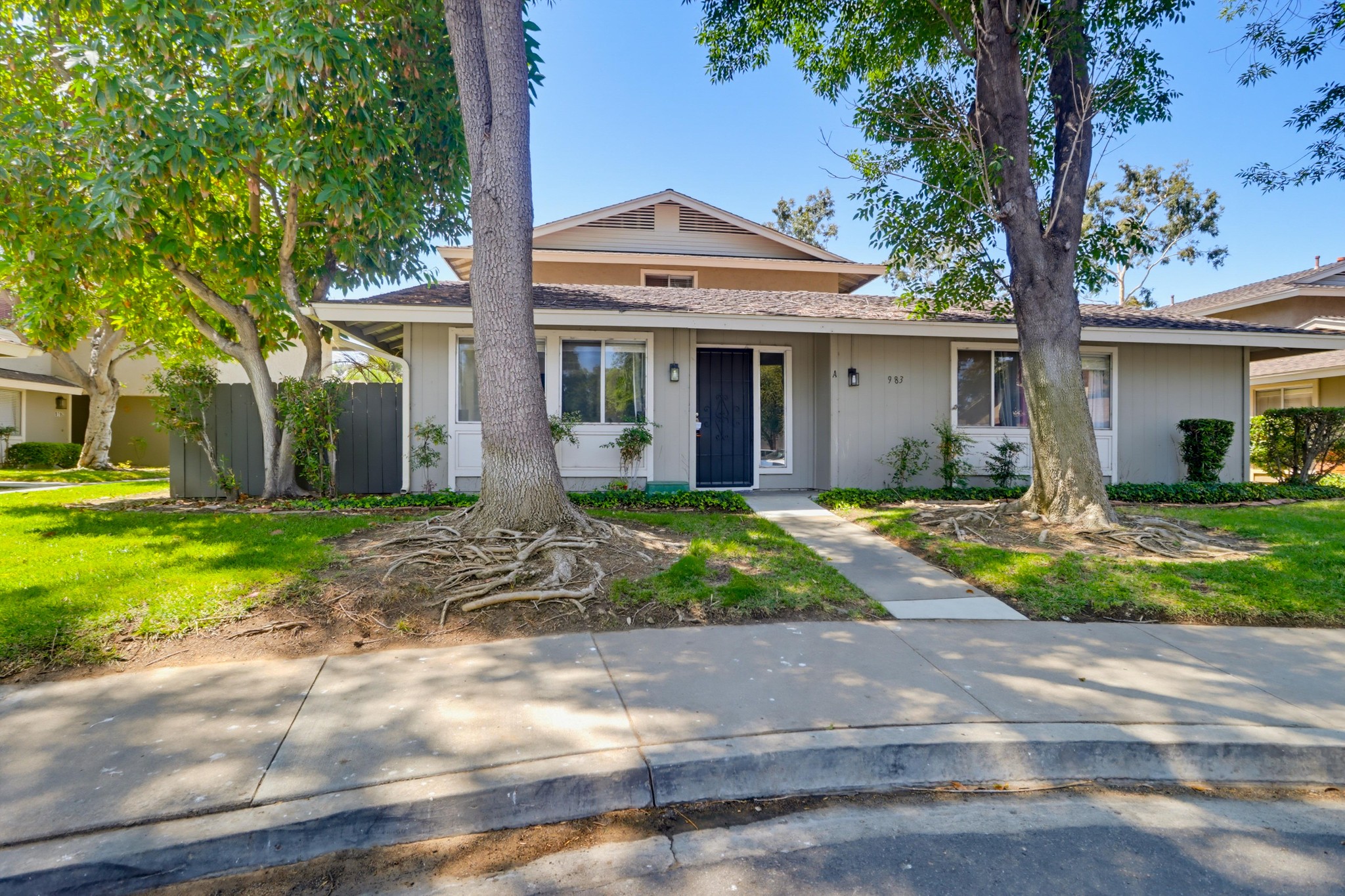 Virtual tour photo 3 of 32 for 983 Amistad Pl Unit A
