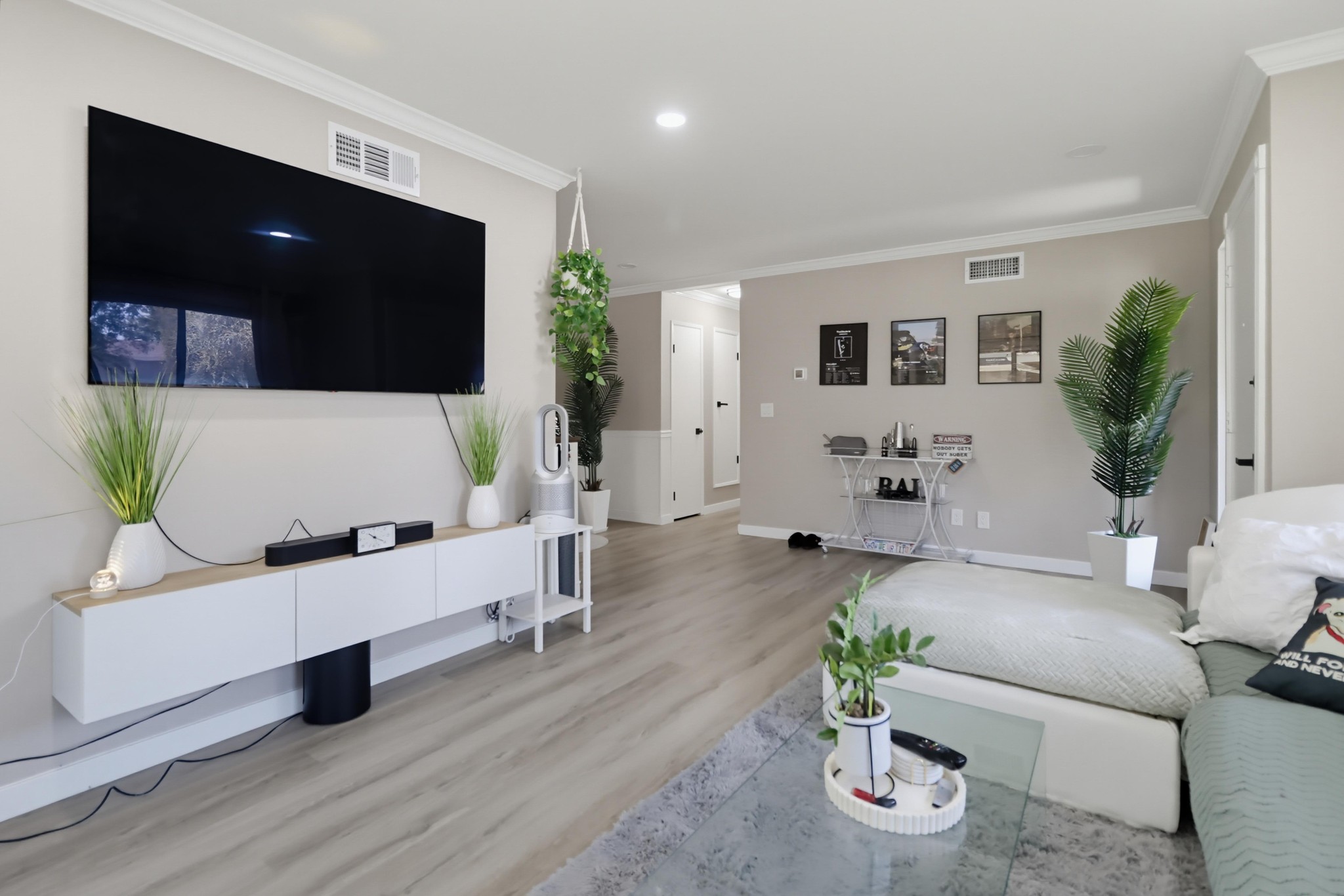 Virtual tour photo 9 of 32 for 983 Amistad Pl Unit A