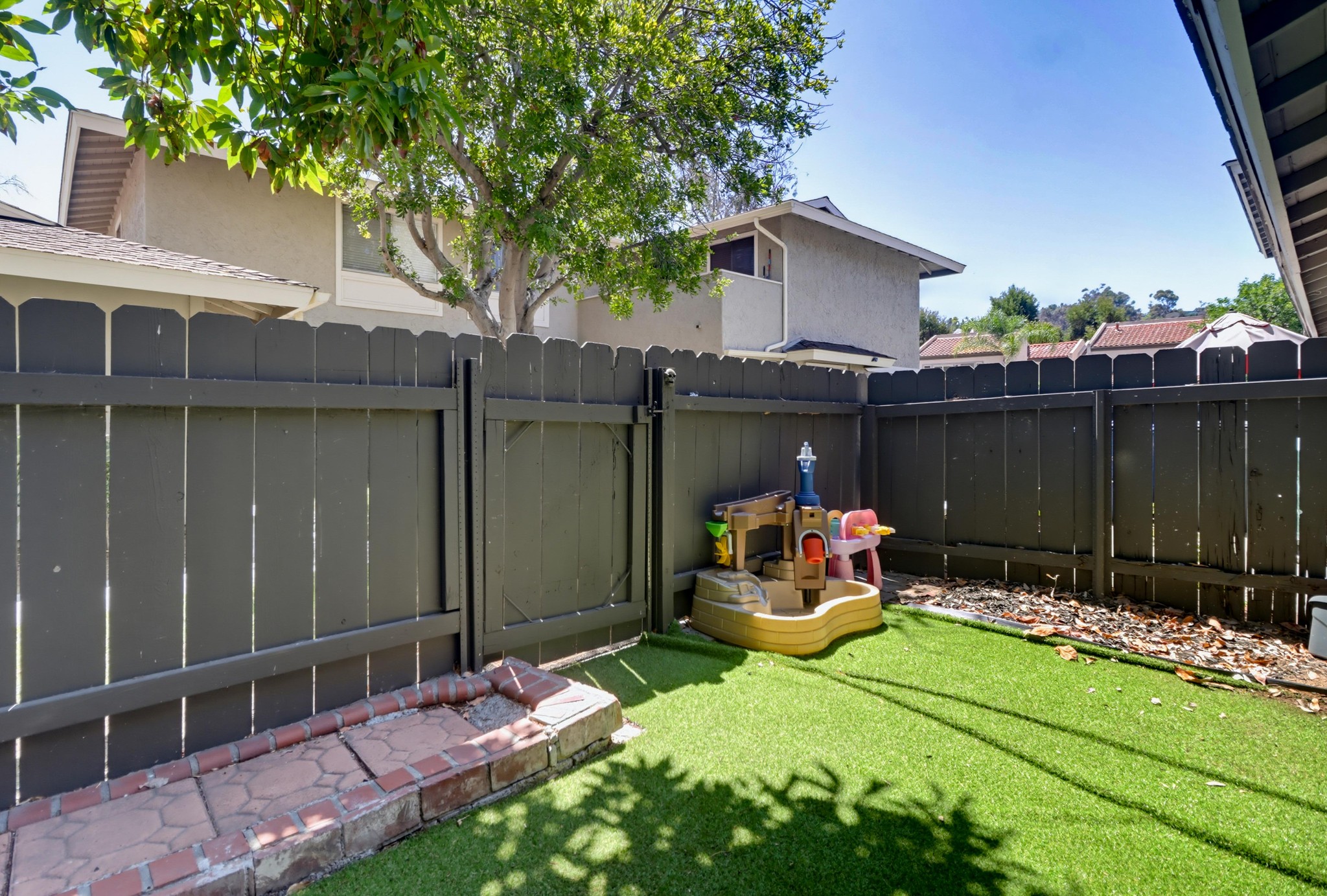 Virtual tour photo 31 of 32 for 983 Amistad Pl Unit A