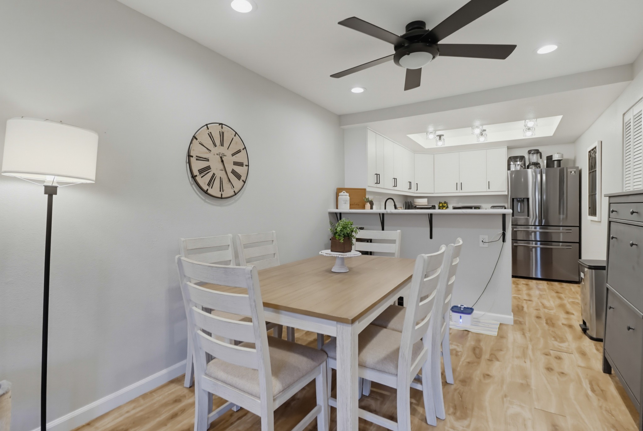 Virtual tour photo 13 of 40 for 9845 Caspi Gardens Dr