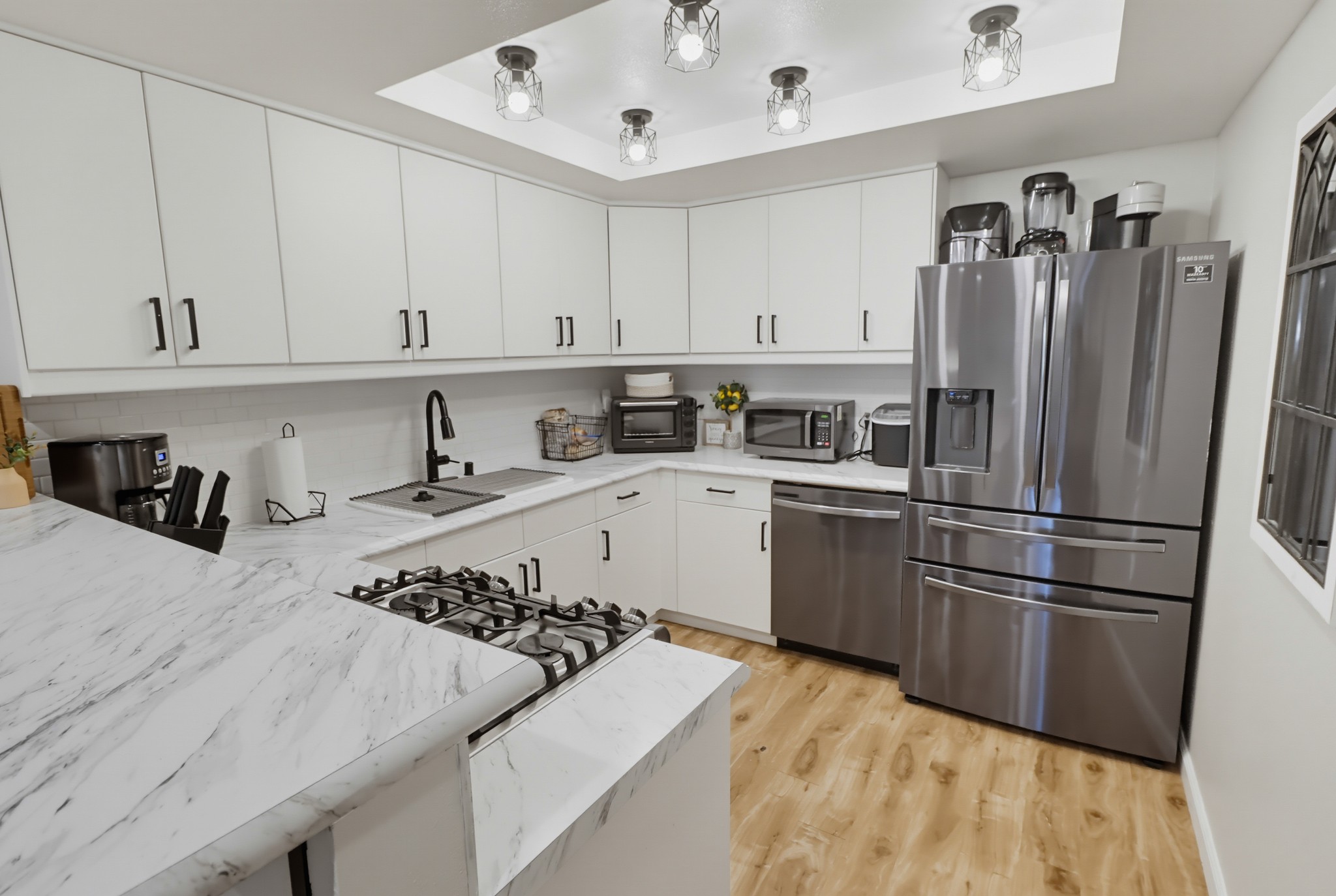 Virtual tour photo 16 of 40 for 9845 Caspi Gardens Dr