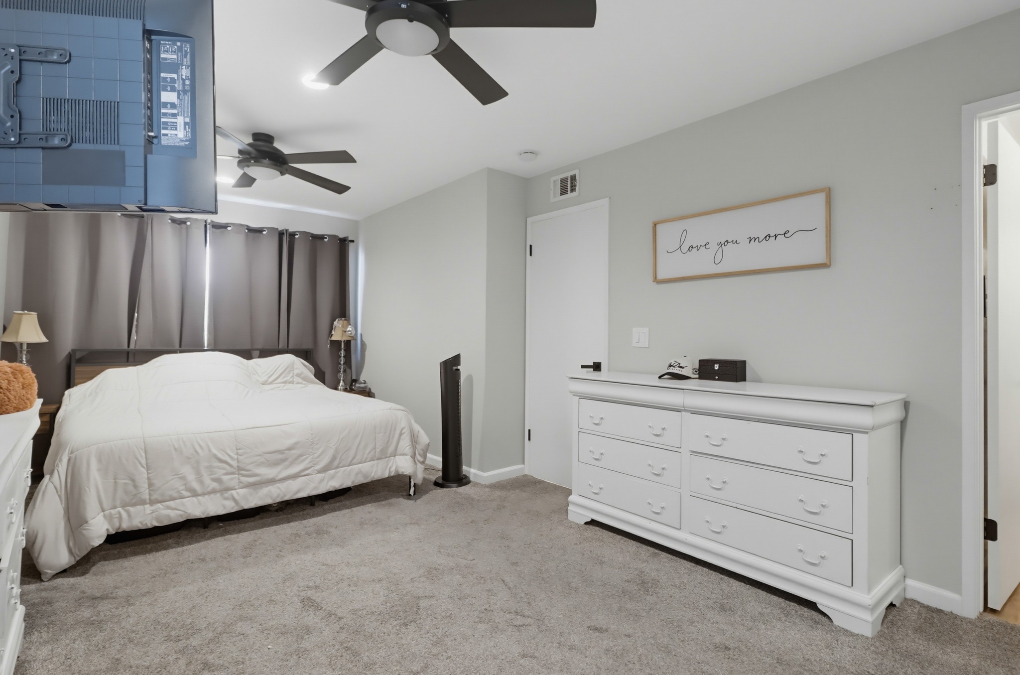 Virtual tour photo 23 of 40 for 9845 Caspi Gardens Dr