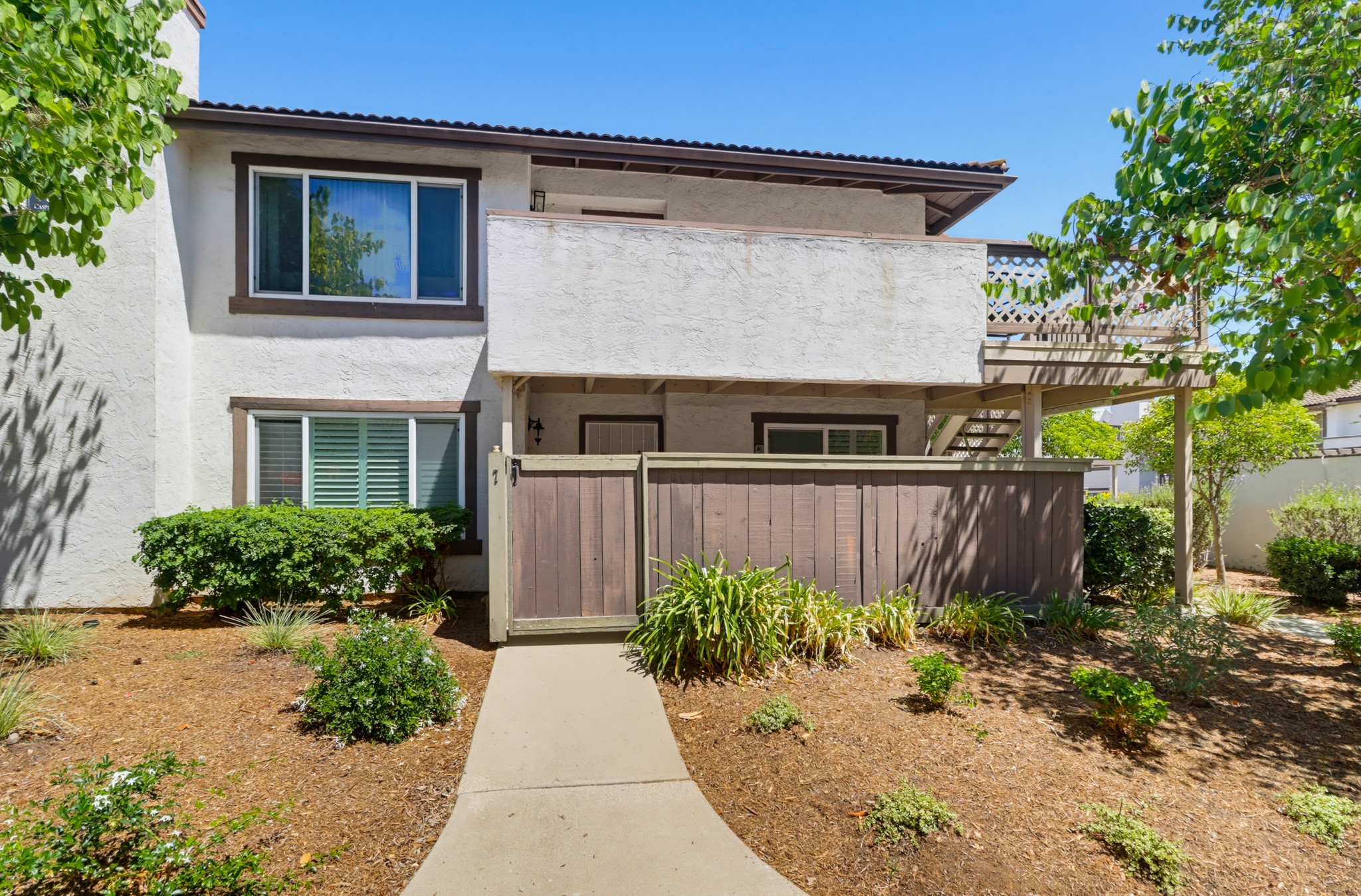 Virtual tour photo 37 of 40 for 9845 Caspi Gardens Dr