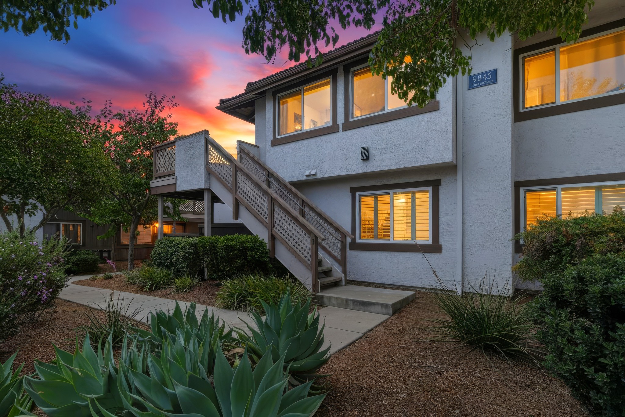 Virtual tour photo 40 of 40 for 9845 Caspi Gardens Dr