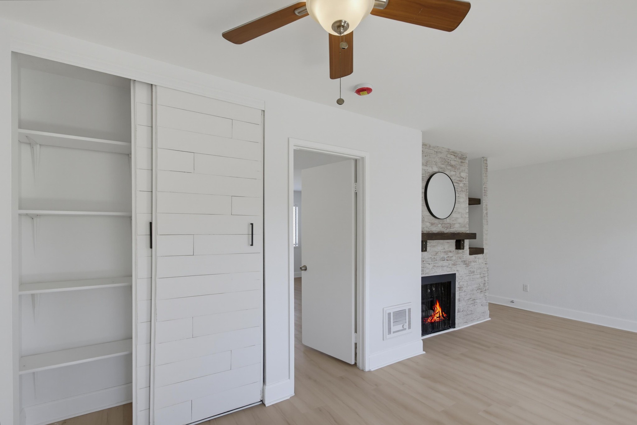 Virtual tour photo 13 of 32 for 9849 Caminito Marlock Apt 26