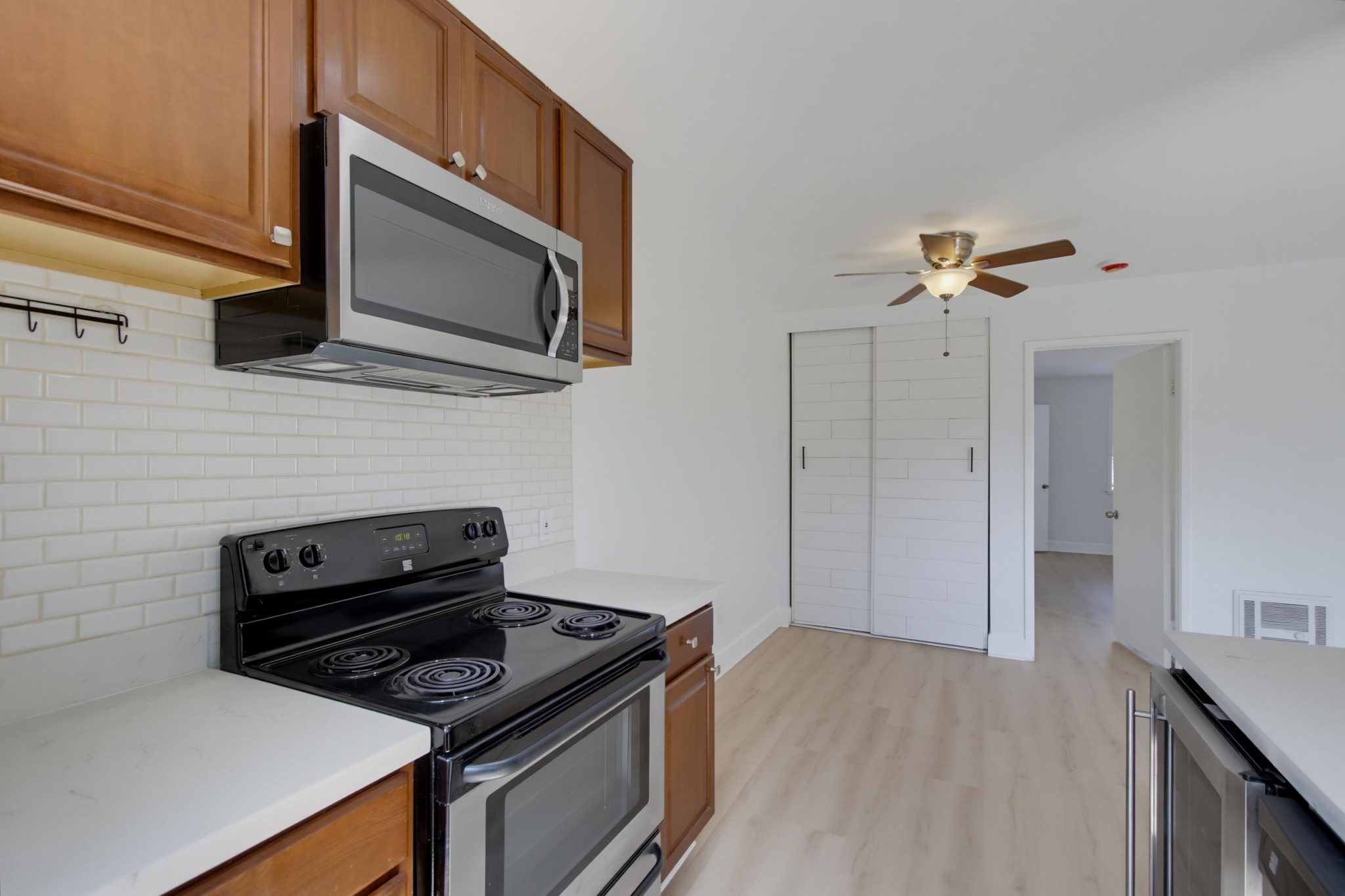 Virtual tour photo 16 of 32 for 9849 Caminito Marlock Apt 26