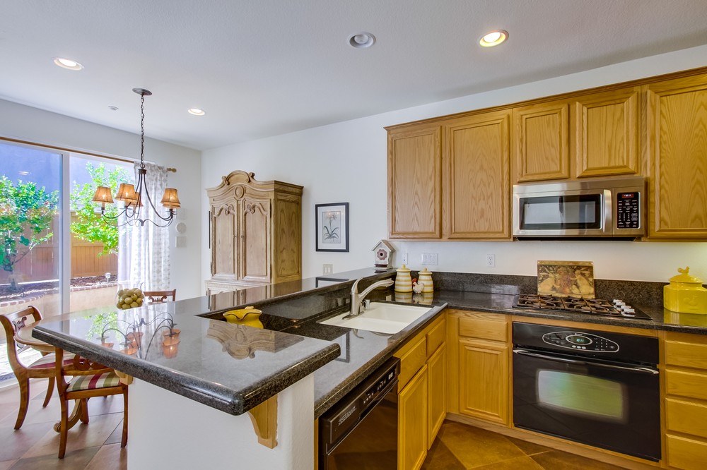 Virtual tour photo 14 of 42 for 9853 Fieldthorn St