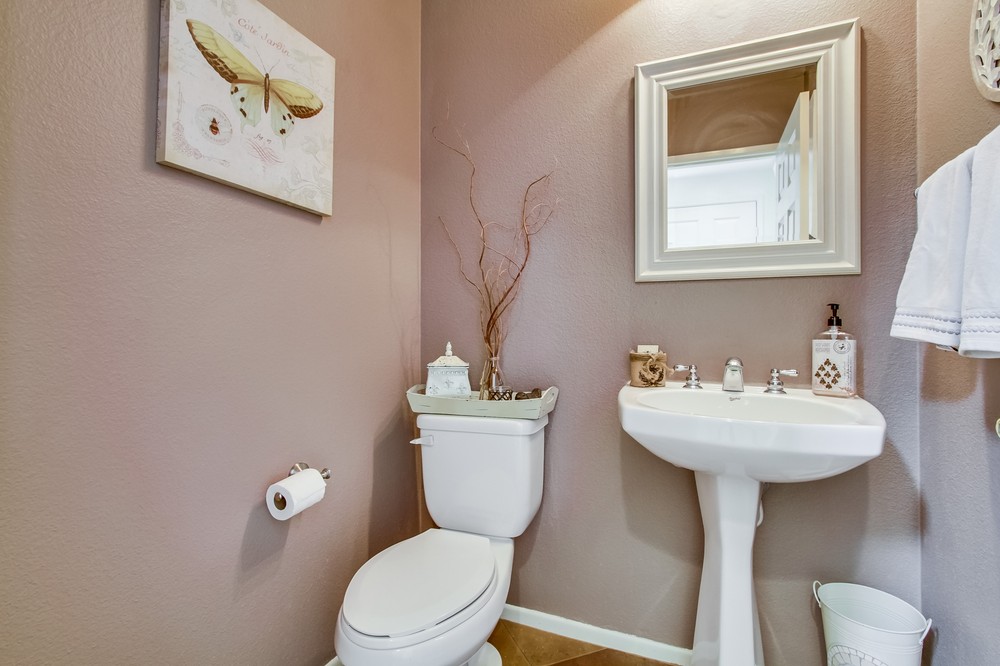 Virtual tour photo 17 of 42 for 9853 Fieldthorn St