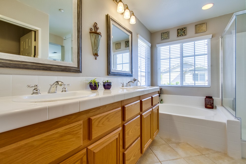 Virtual tour photo 23 of 42 for 9853 Fieldthorn St