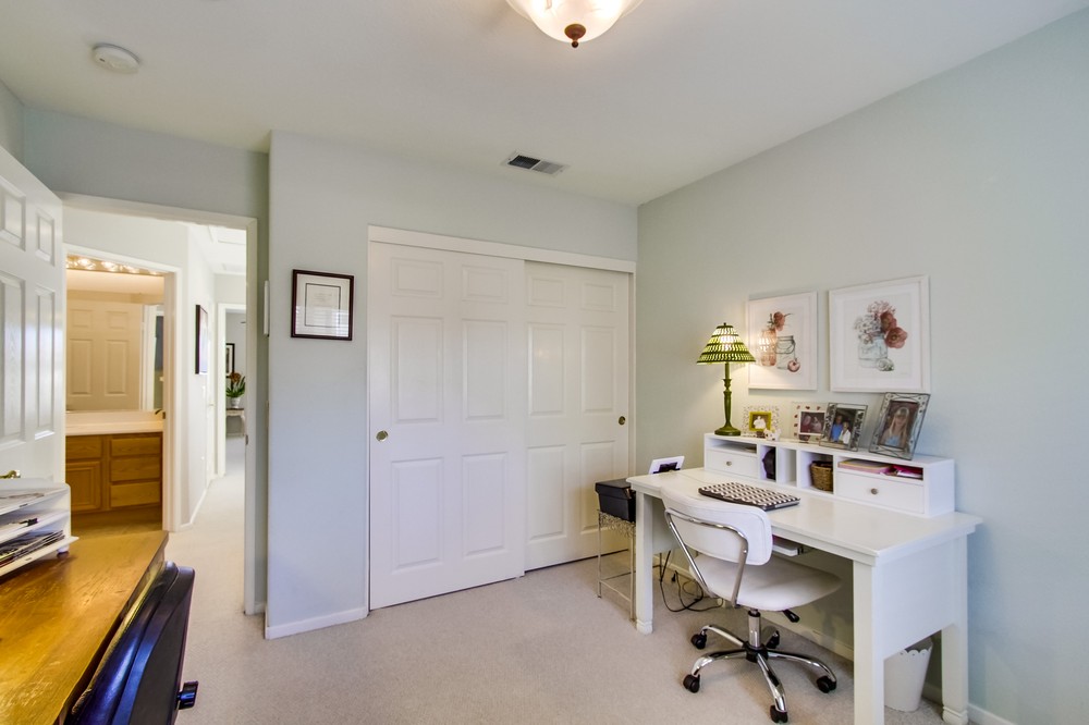 Virtual tour photo 29 of 42 for 9853 Fieldthorn St