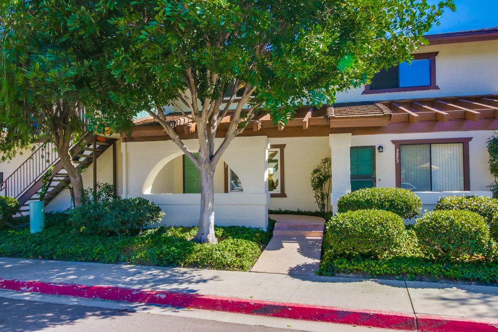 Virtual tour photo 1 of 39 for 9855 Caminito Cuadro