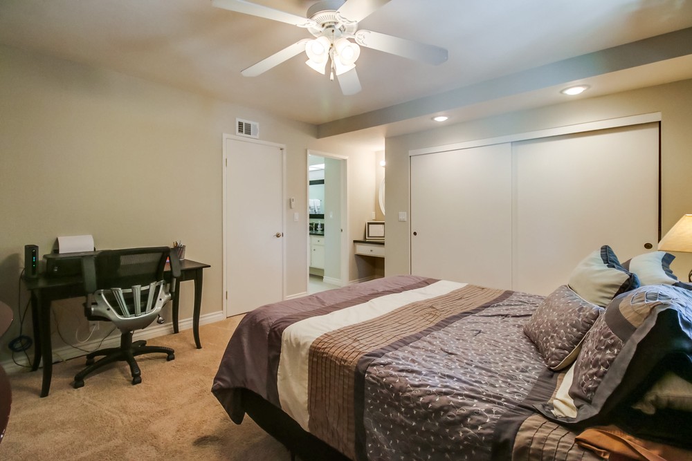 Virtual tour photo 25 of 39 for 9855 Caminito Cuadro