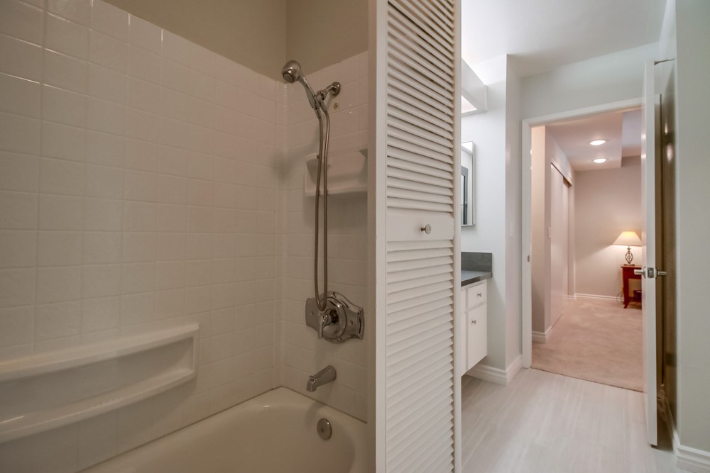 Virtual tour photo 27 of 39 for 9855 Caminito Cuadro