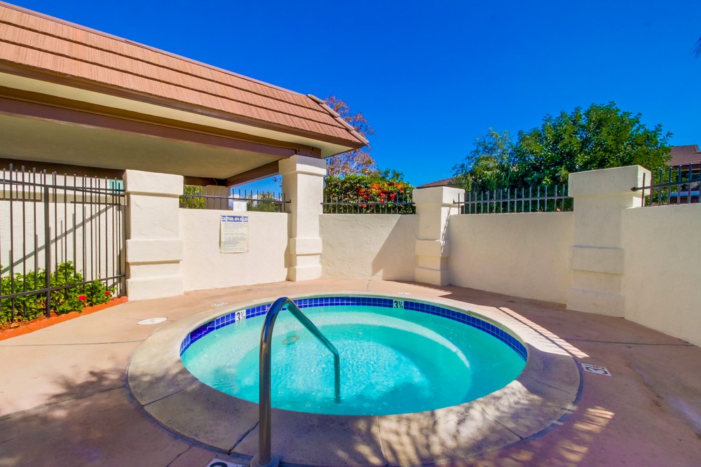 Virtual tour photo 38 of 39 for 9855 Caminito Cuadro