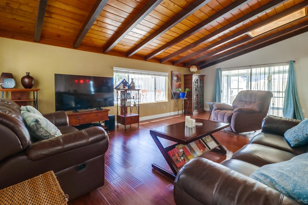 Virtual tour photo 16 of 61 for 986 Churrituck Dr