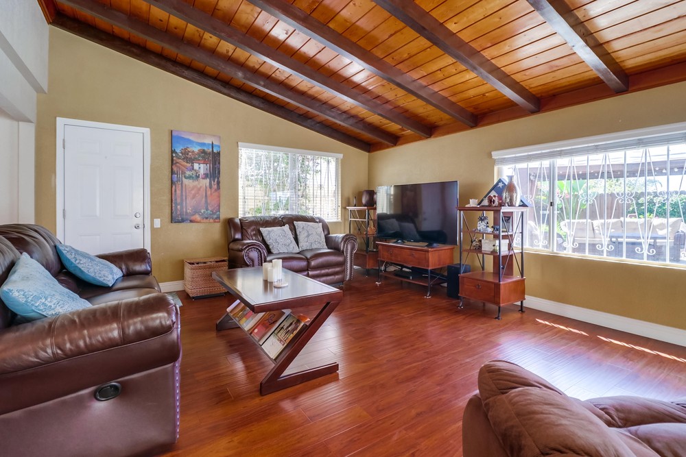 Virtual tour photo 17 of 61 for 986 Churrituck Dr