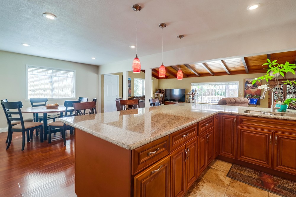 Virtual tour photo 28 of 61 for 986 Churrituck Dr