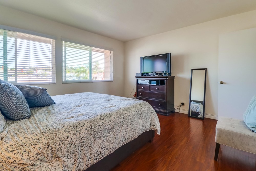 Virtual tour photo 35 of 61 for 986 Churrituck Dr