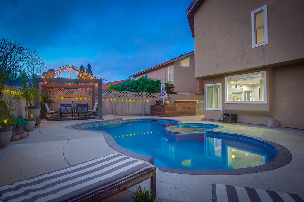Virtual tour photo 11 of 99 for 9864 Saskatchewan Ave