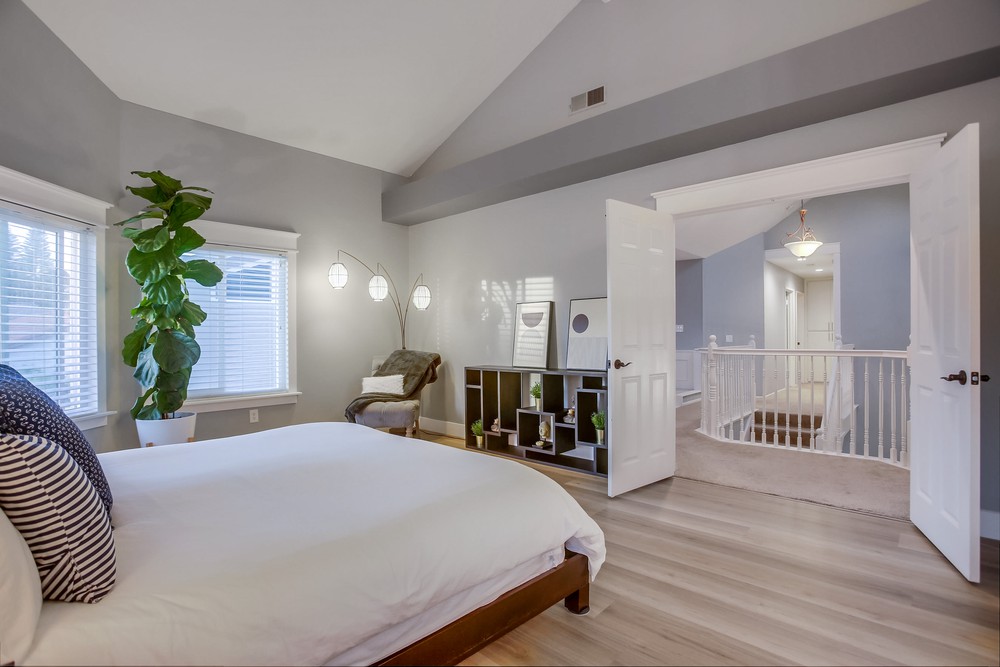 Virtual tour photo 54 of 99 for 9864 Saskatchewan Ave