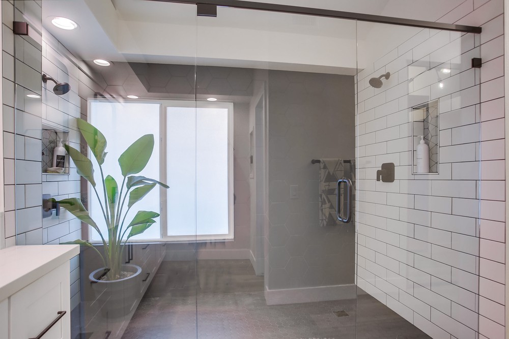 Virtual tour photo 61 of 99 for 9864 Saskatchewan Ave