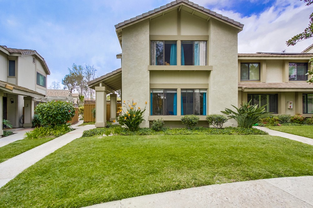 Virtual tour photo 3 of 38 for 9869 Park Crest Ln