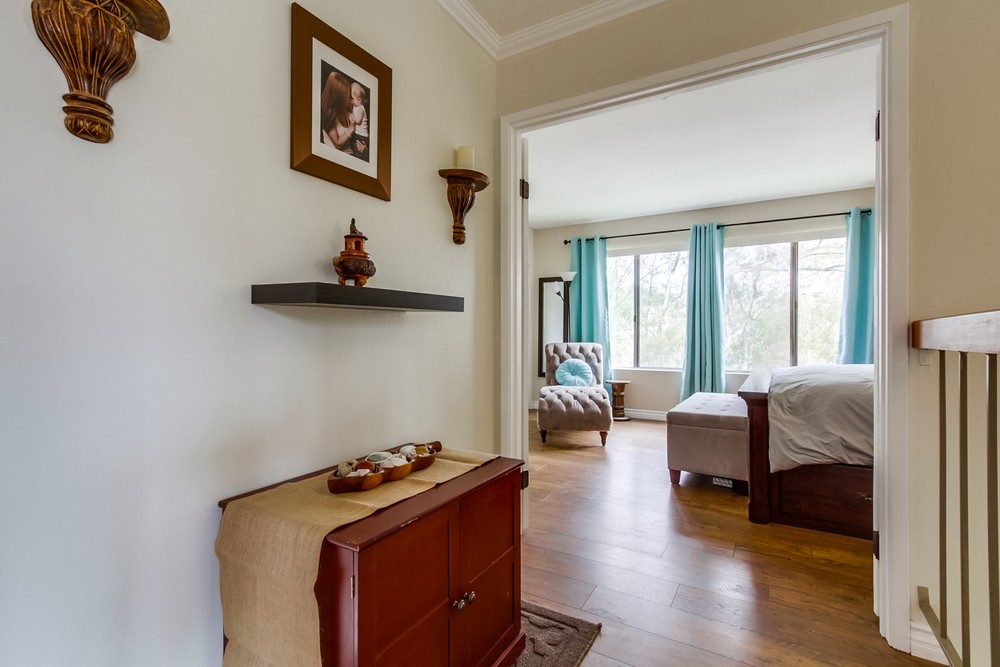 Virtual tour photo 19 of 38 for 9869 Park Crest Ln
