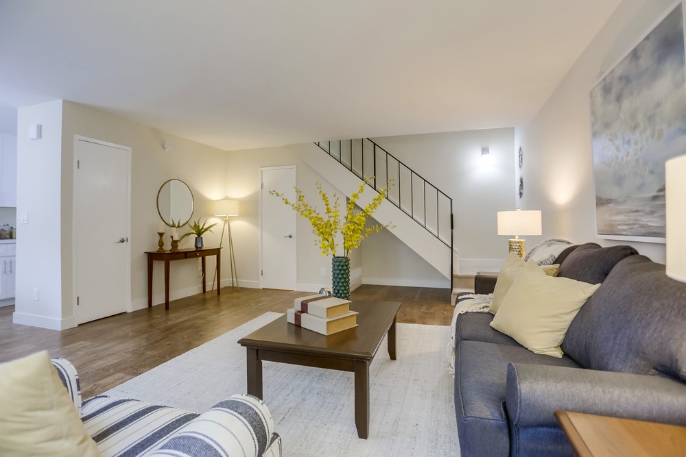 Virtual tour photo 7 of 29 for 9870 Caminito Bolsa