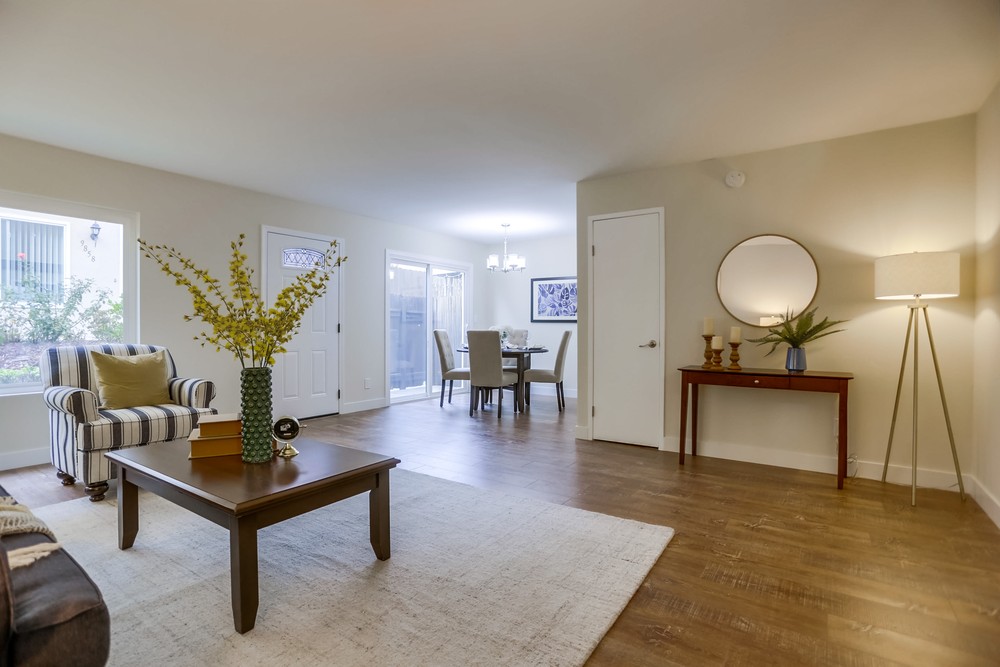 Virtual tour photo 9 of 29 for 9870 Caminito Bolsa
