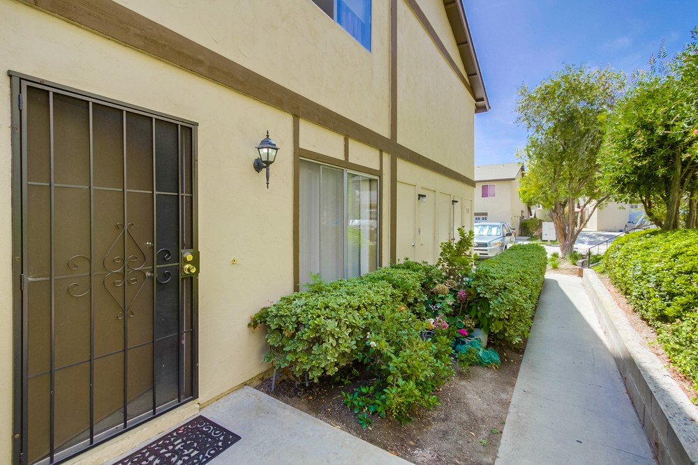 Virtual tour photo 5 of 29 for 9870 Caminito Bolsa