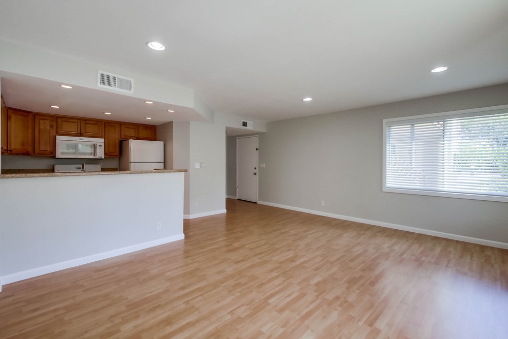Virtual tour photo 8 of 24 for 9889 Scripps Westview Way UNIT 104