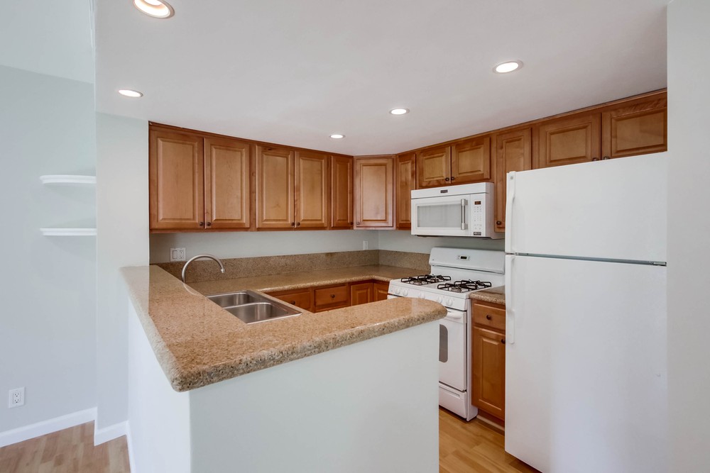 Virtual tour photo 9 of 24 for 9889 Scripps Westview Way UNIT 104