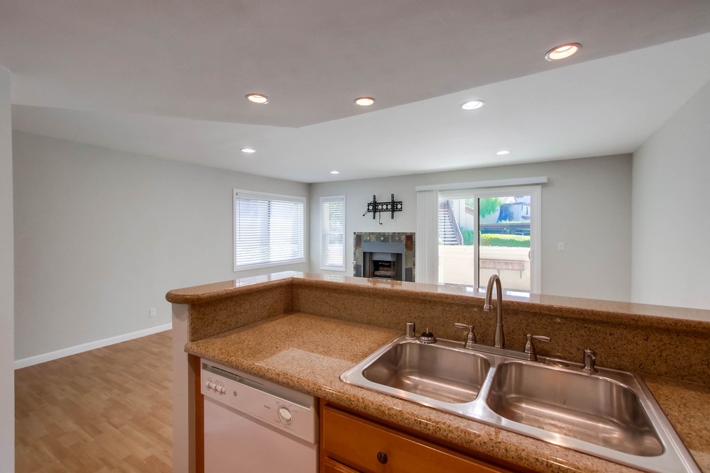 Virtual tour photo 11 of 24 for 9889 Scripps Westview Way UNIT 104