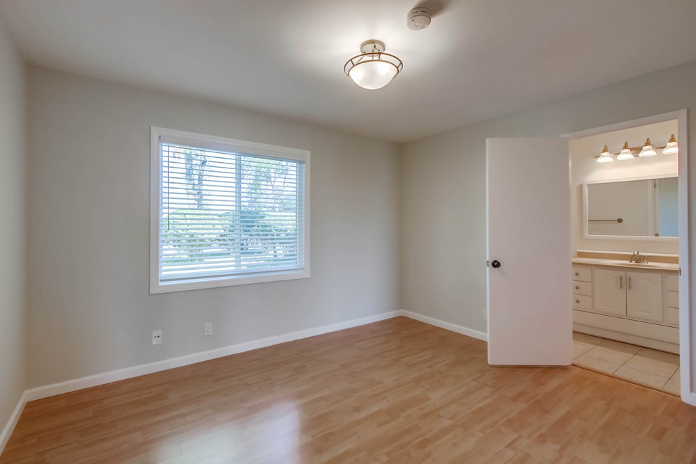 Virtual tour photo 15 of 24 for 9889 Scripps Westview Way UNIT 104