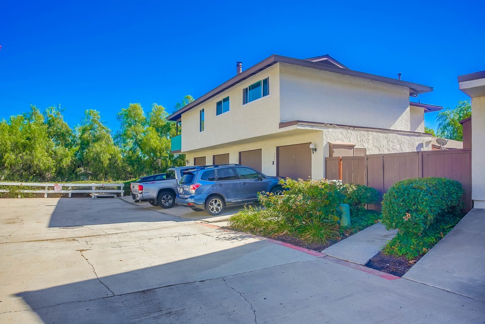Virtual tour photo 1 of 37 for 9891 Caminito Cuadro