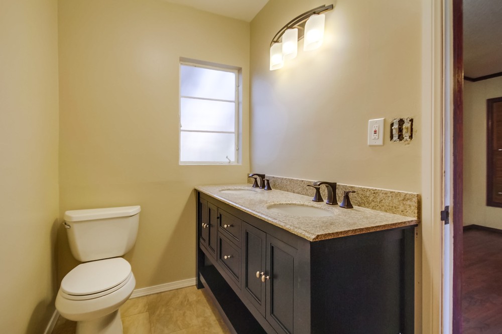 Virtual tour photo 38 of 53 for 990 Tarento Dr