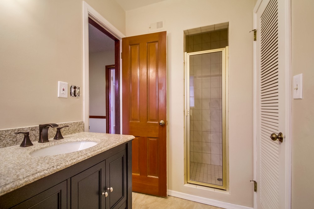 Virtual tour photo 39 of 53 for 990 Tarento Dr