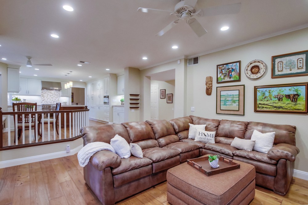 Virtual tour photo 26 of 88 for 9905 Rue Chantemar