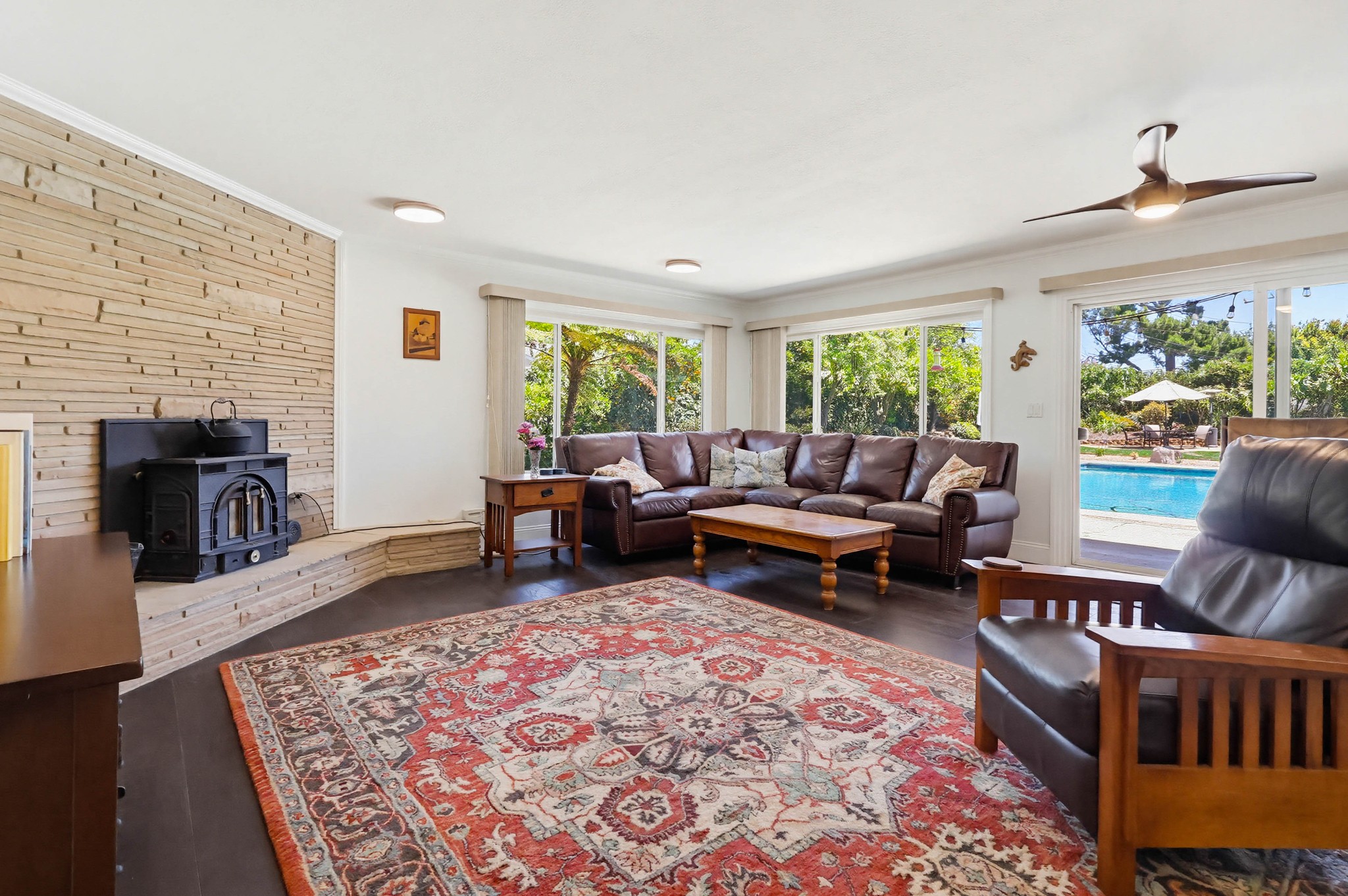 Virtual tour photo 22 of 115 for 991 Montgomery Ct