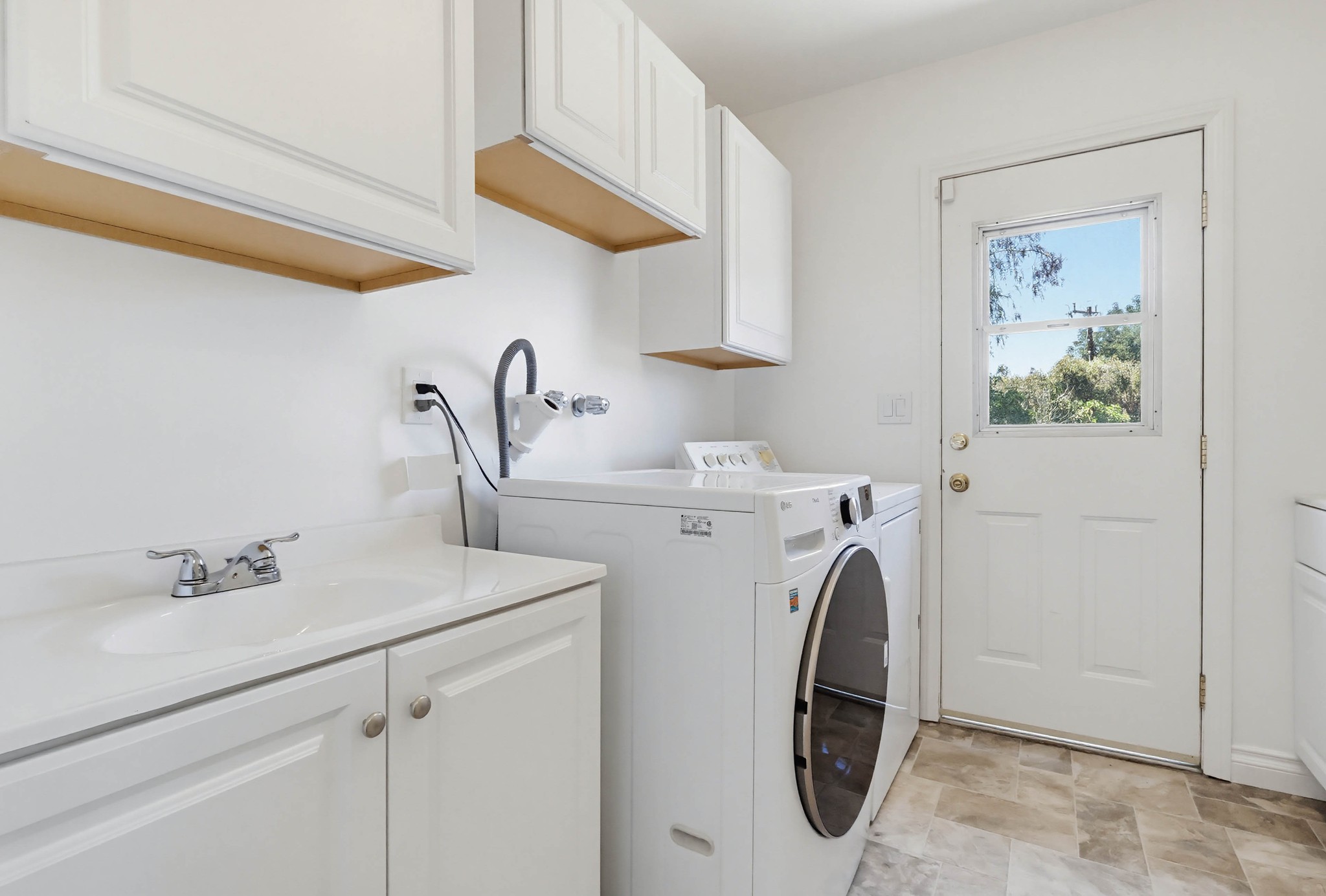 Virtual tour photo 41 of 115 for 991 Montgomery Ct