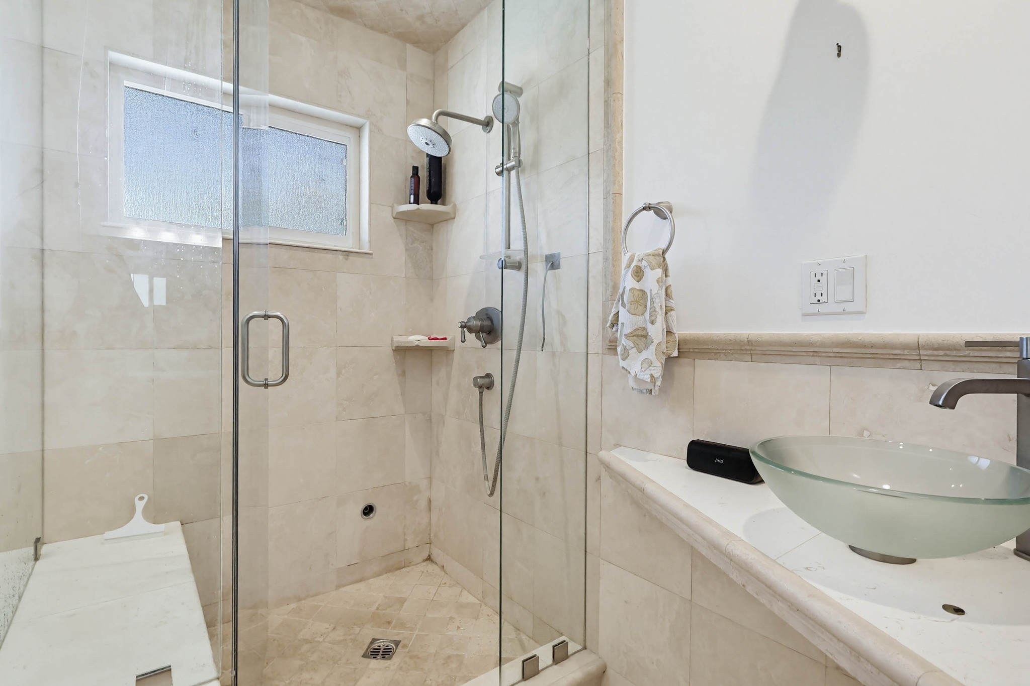 Virtual tour photo 73 of 115 for 991 Montgomery Ct