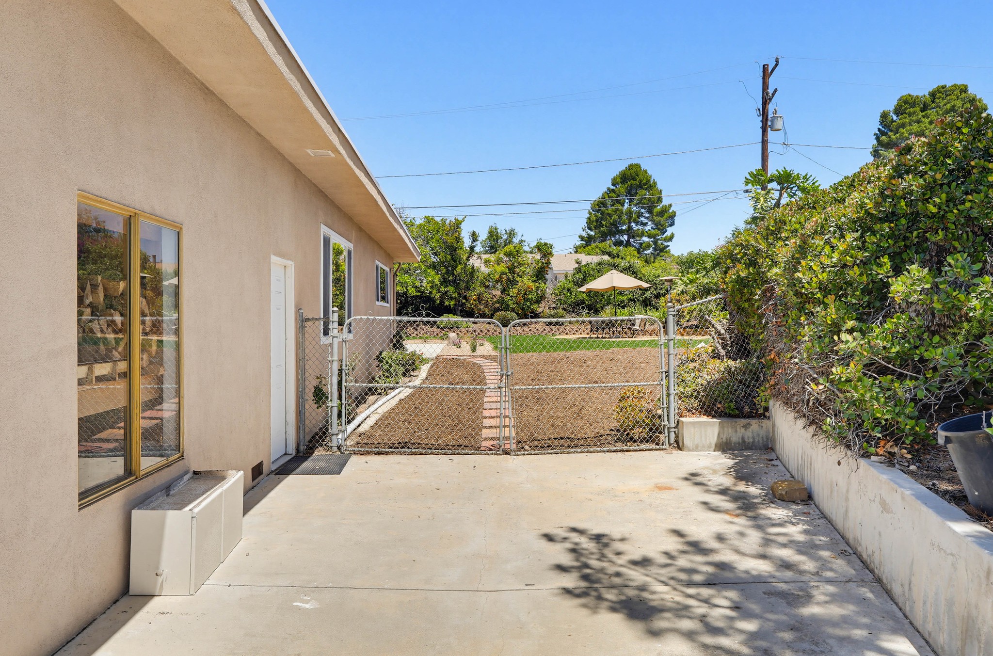 Virtual tour photo 77 of 115 for 991 Montgomery Ct