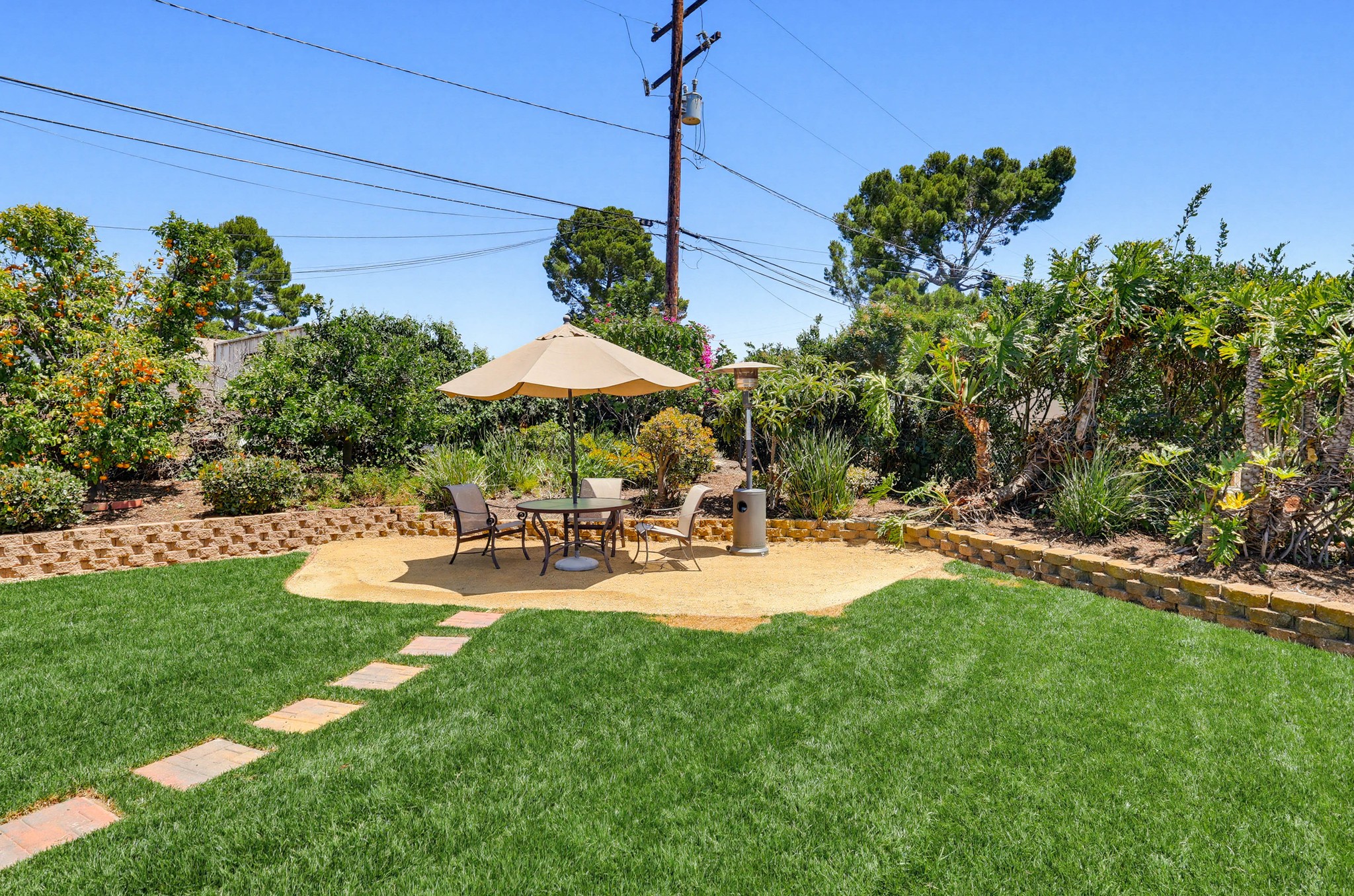 Virtual tour photo 84 of 115 for 991 Montgomery Ct