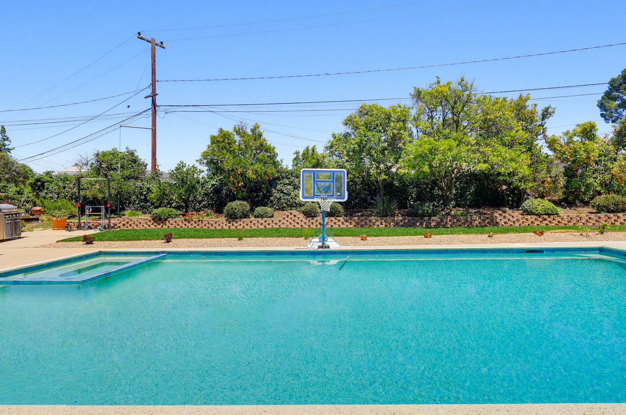 Virtual tour photo 88 of 115 for 991 Montgomery Ct