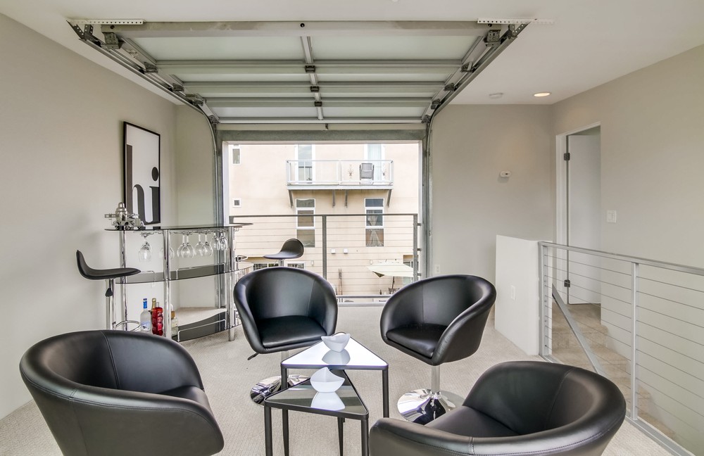 Virtual tour photo 40 of 49 for 991 Sigsbee St