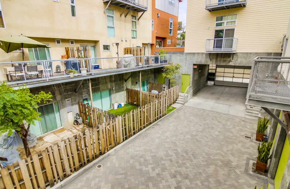 Virtual tour photo 50 of 49 for 991 Sigsbee St