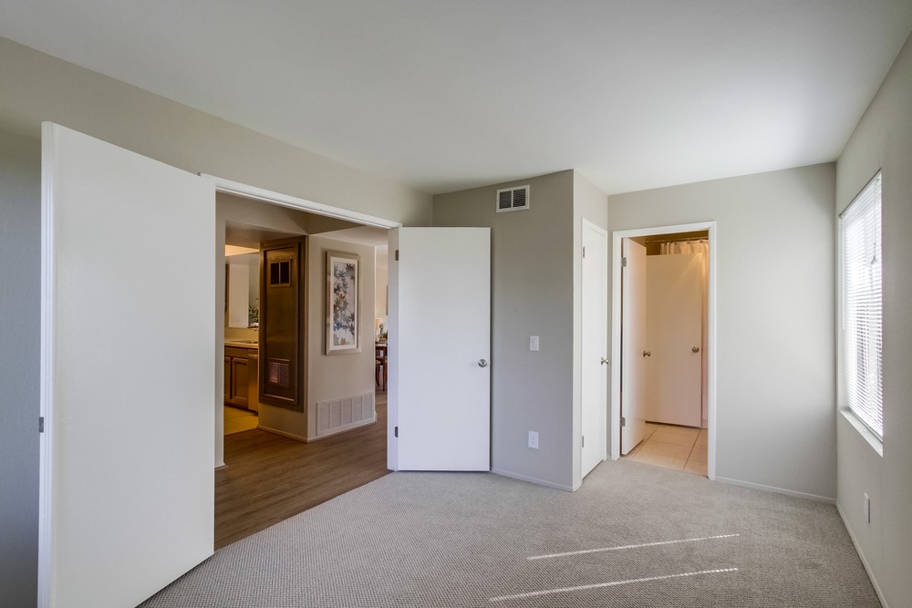 Virtual tour photo 22 of 26 for 9916 Scripps Westview Way #166