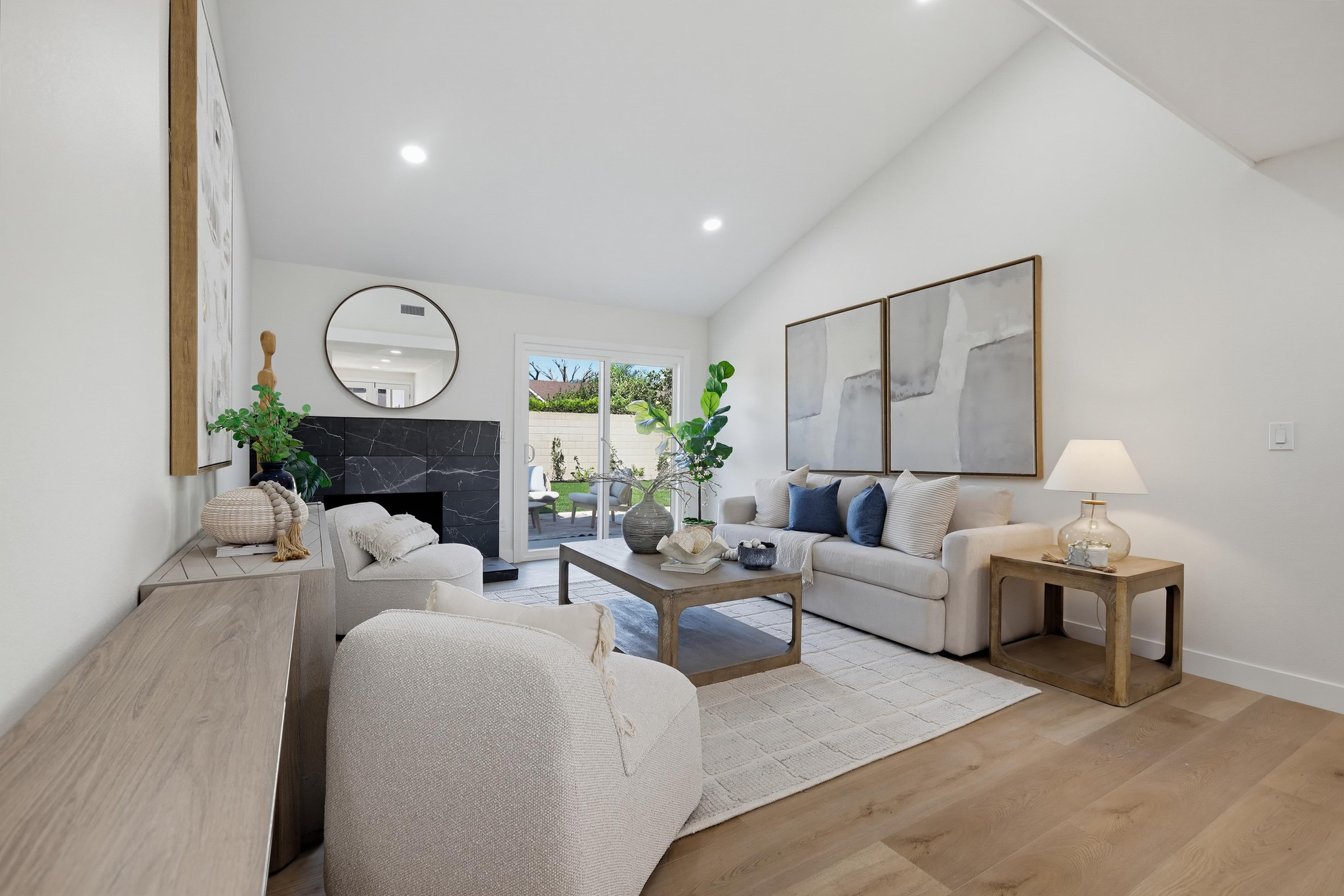 Virtual tour photo 10 of 57 for 9921 Garrett Cir
